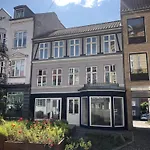 شقة Slotsgaarden Ved Hesten راندرس