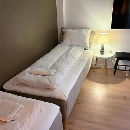 Apartament Slotsgaarden Ved Hesten Med Gratis Parkering *