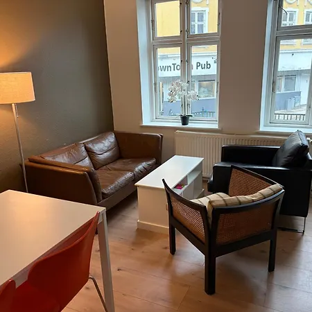Slotsgaarden Ved Hesten Med Gratis Parkering * Randers