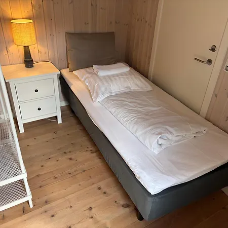Appartamento Slotsgaarden Ved Hesten Med Gratis Parkering *